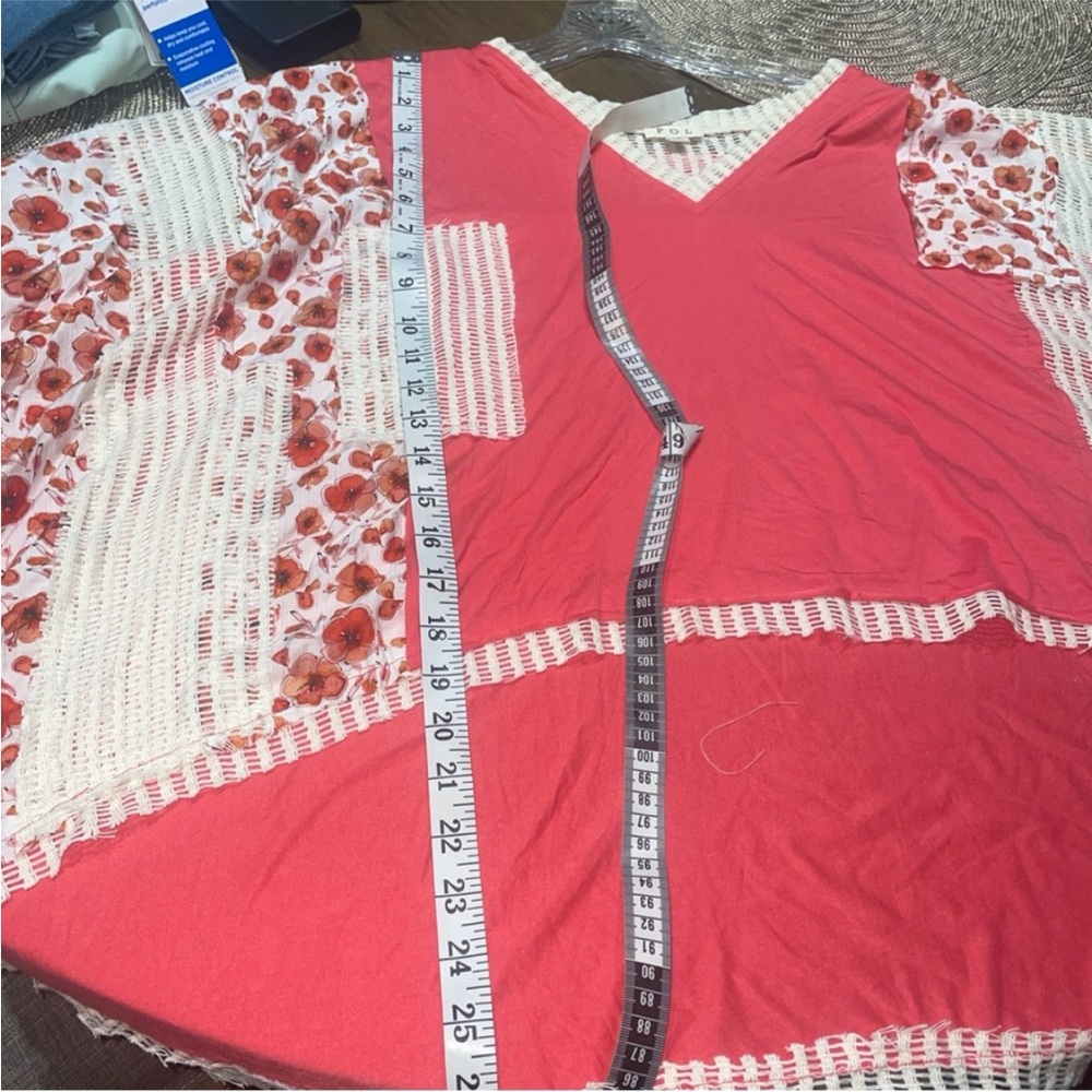 POL Oversized Tunic - Picture 4 of 6